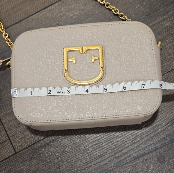 Furla Brava Cream Croasbody Camera Bag - Picture 12 of 16